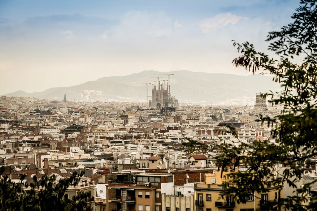 Moving To Spain, Spain Pros and Cons